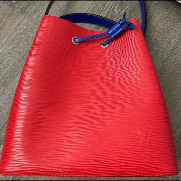 RARE Louis Vuitton Neonoe MM Epi - Picture 4 of 13